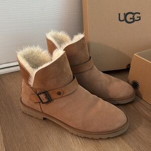 UGG Short Boots
